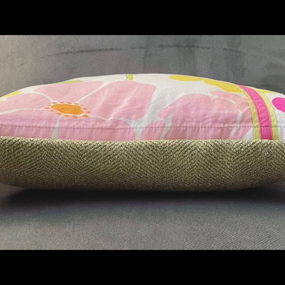Lilly Pulitzer pillow - Picture 3 of 3